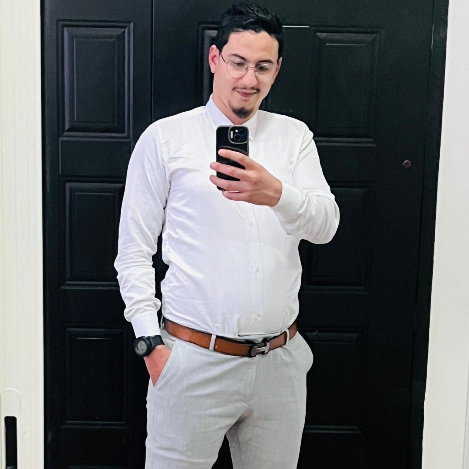 Ouari Hadjadj_u2Jo0